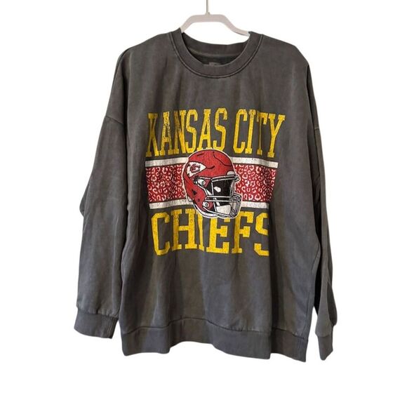 Gameday Couture Tops - Gameday Couture Women's 2XL Chiefs Gray Oversized Crewneck Pullover